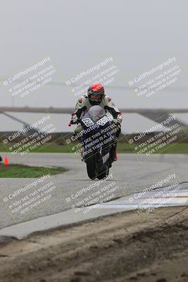 media/Nov-29-2025-TrackDaz (Sat) [[10ae2d9bce]]/A Group/Session 4 (Wheelie Bump)/